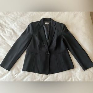 Women's Kasper Black Suit Jacket, One Button Lined, Size 16, Original Owner